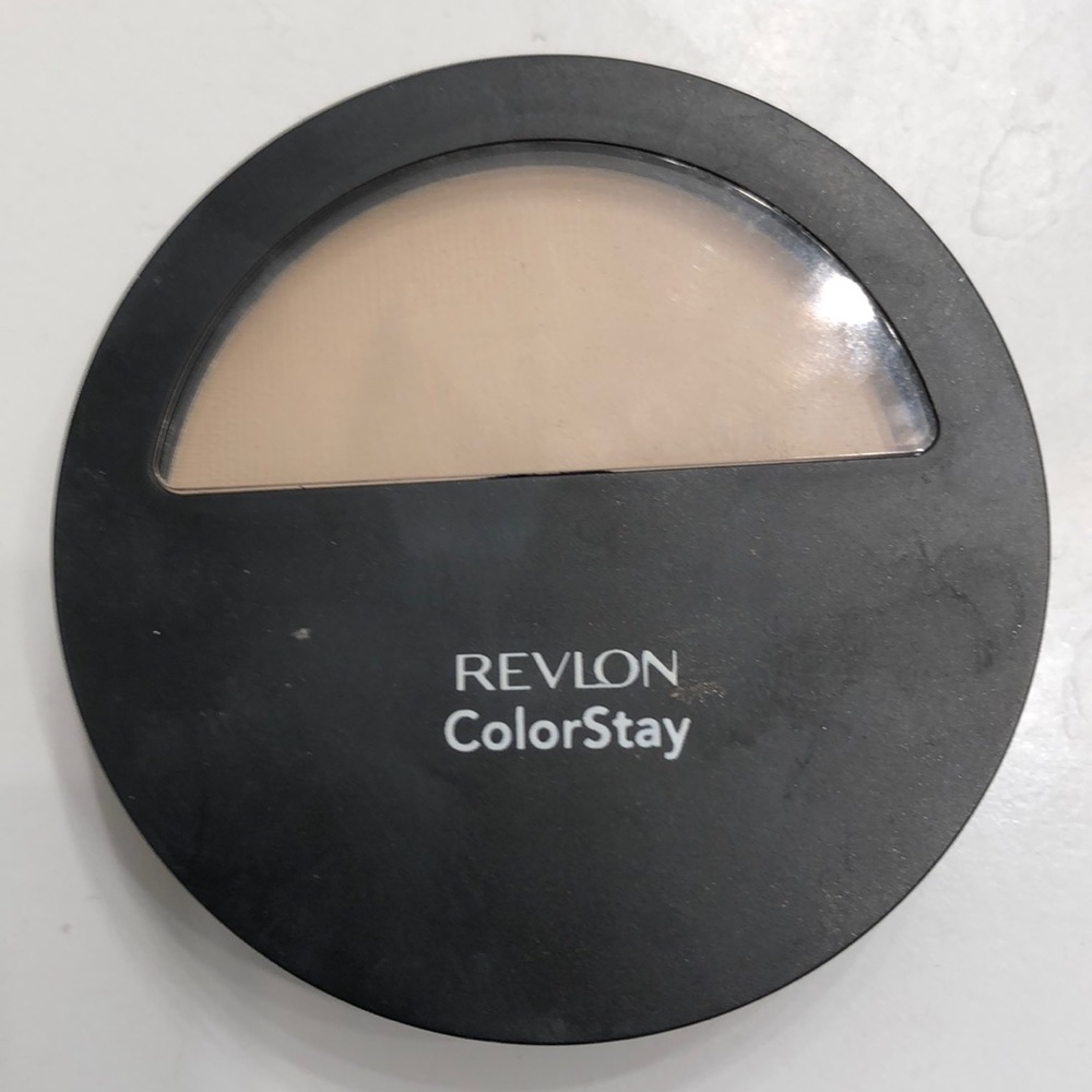 Revlon ColorStay Face Powder